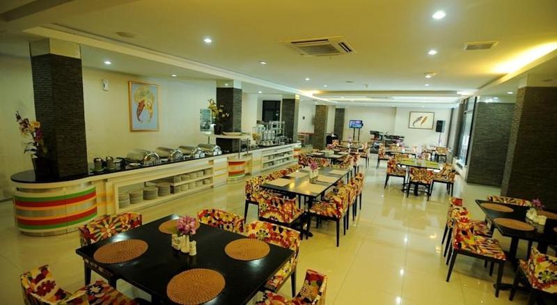 Hotel Swarna Dwipa Παλεμπάνγκ Εξωτερικό φωτογραφία